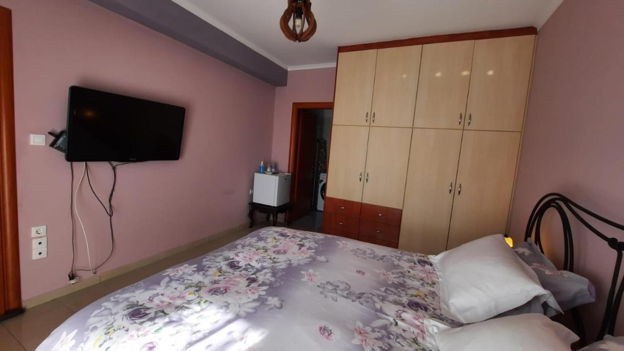 Ioannis - Room With Balcony Near Limnopula Gavrolimni Esterno foto